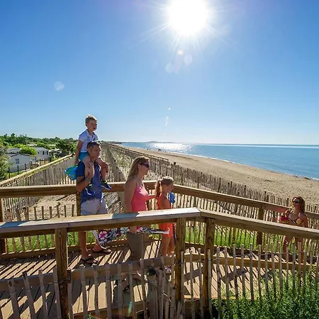 V0382 - 6 Couchages En Front De Dans Résidence Avec Piscine Appartement *