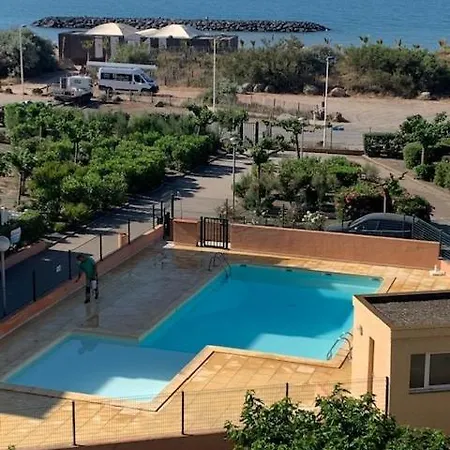 Apartament Agence Jf Immo - 6 Couchages En Front De Dans Avec Piscine Collective V0382 *