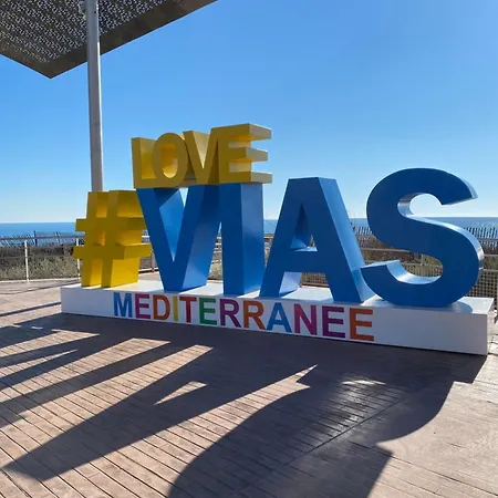 V0382 - 6 Couchages En Front De Dans Avec Piscine Collective Апартаменты *